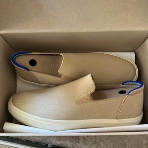 Rothys - Wheat Size 11.5 Men’s